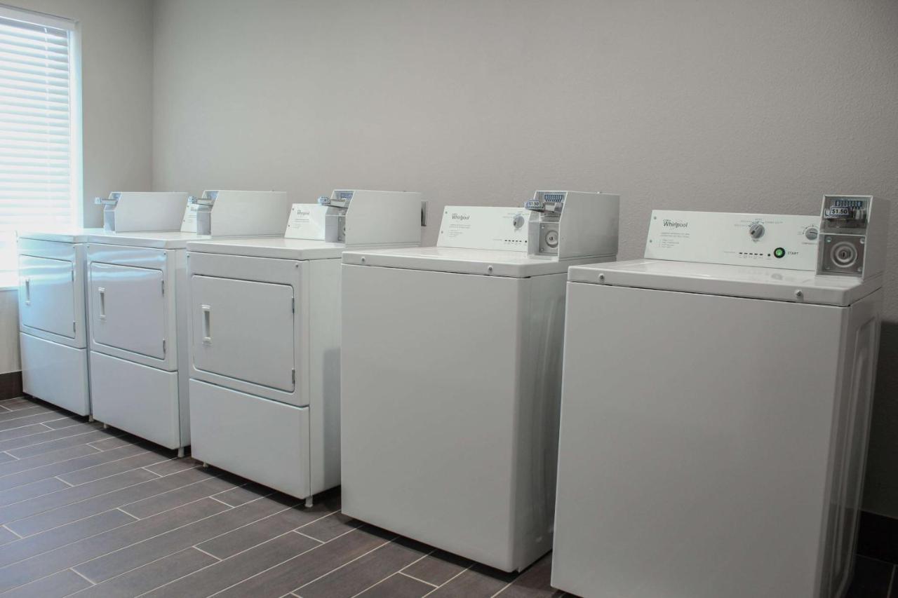Hawthorn Extended Stay By Wyndham Oklahoma City Airport ภายนอก รูปภาพ