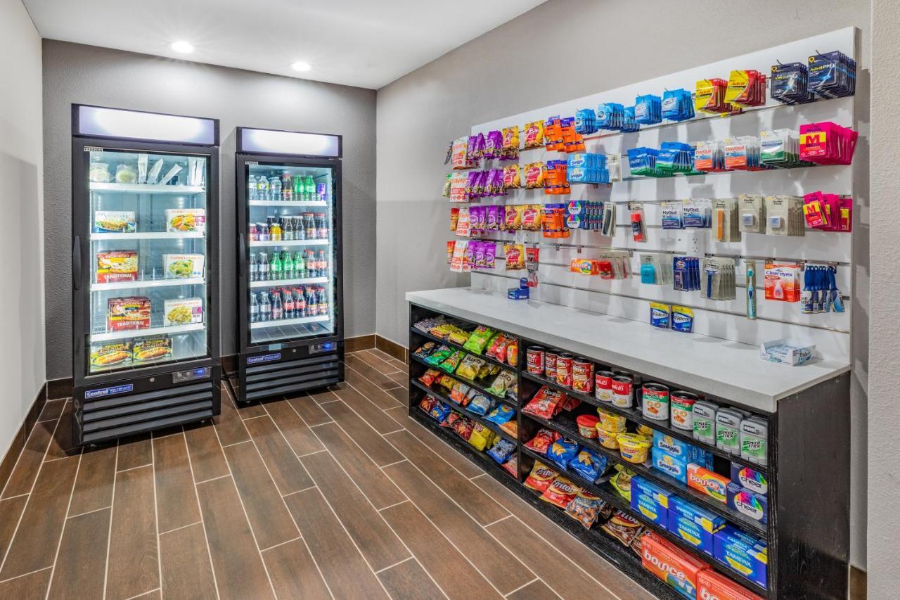 Hawthorn Extended Stay By Wyndham Oklahoma City Airport ภายนอก รูปภาพ